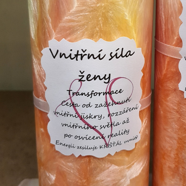 Energetická svíčka s křišťálem VNITŘNÍ SÍLA ŽENY