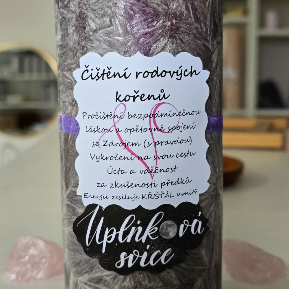 Energetická svíčka s křišťálem z Úplňku ČIŠTĚNÍ RODOVÝCH KOŘENŮ