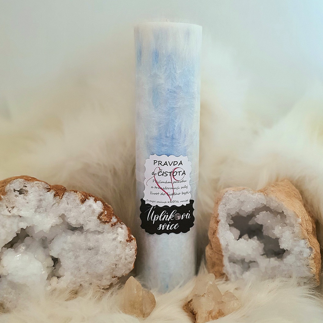 Energetická svíčka s křišťálem z Úplňku PRAVDA A ČISTOTA