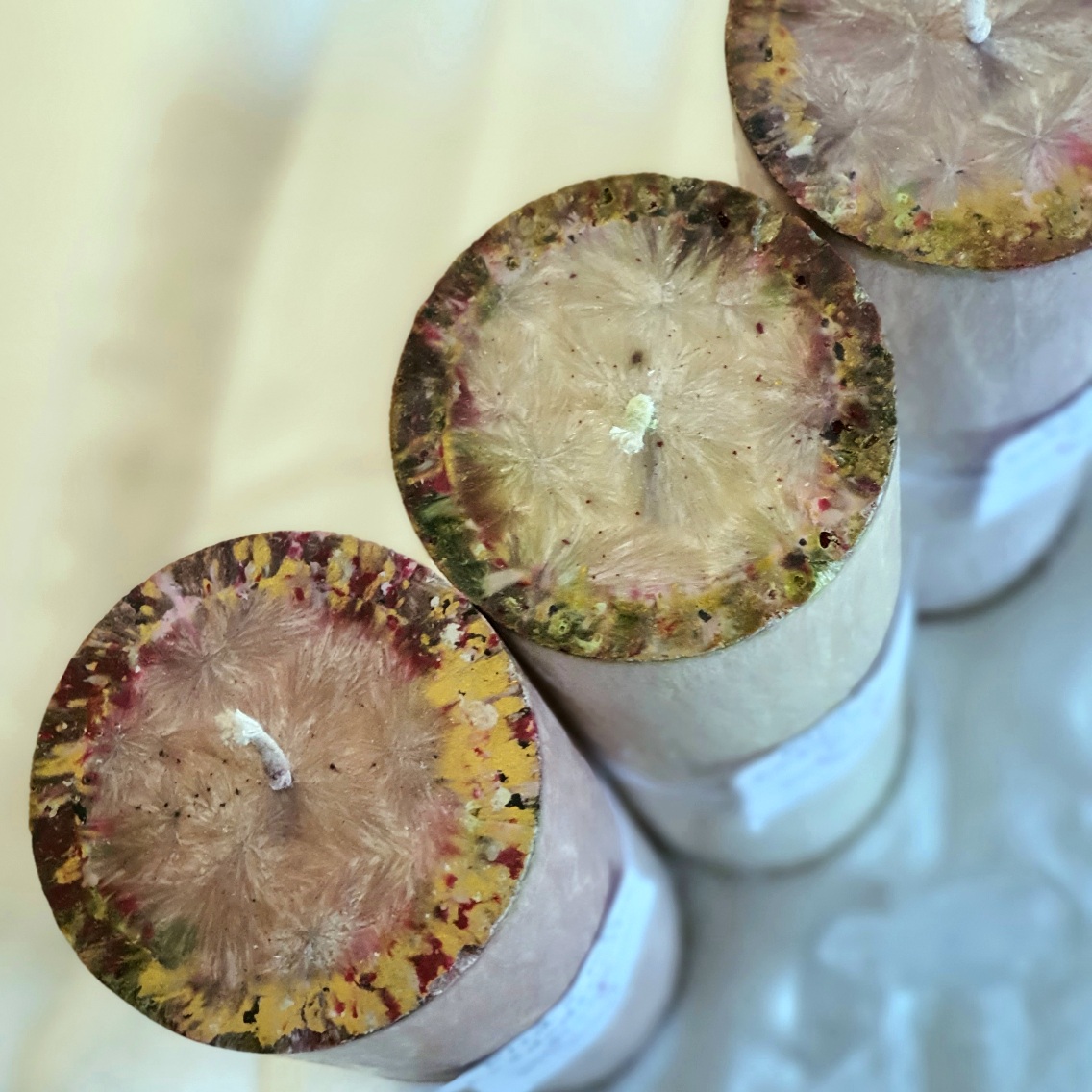 Energetická svíčka s křišťálem - KLID A MÍR KAŽDODENNÍHO ŽIVOTA