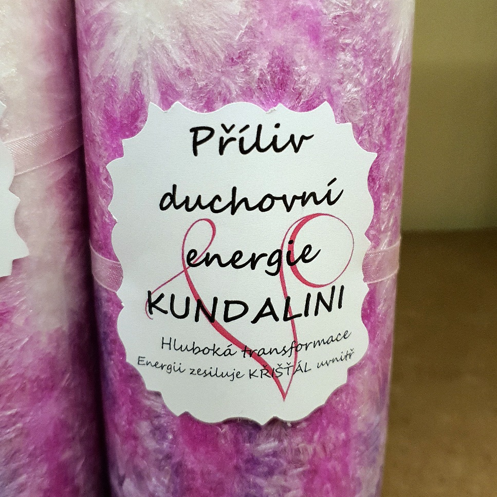 Energetická svíčka s křišťálem PŘÍLIV DUCHOVNÍ ENERGIE KUNDALINI 