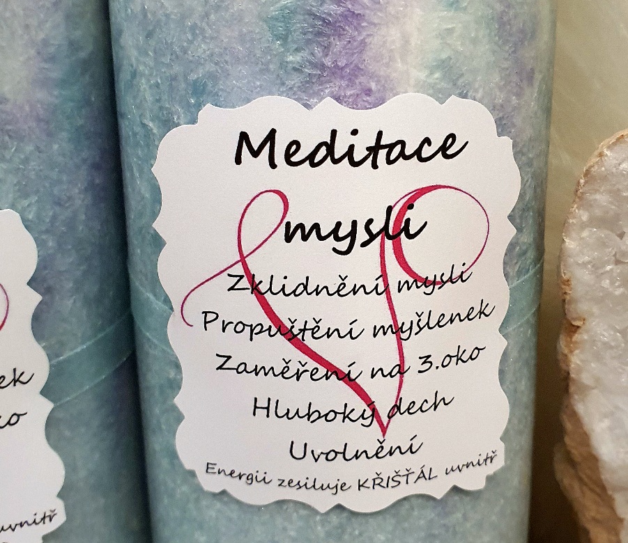 Energetická svíčka s křišťálem z Novoluní MEDITACE MYSLI