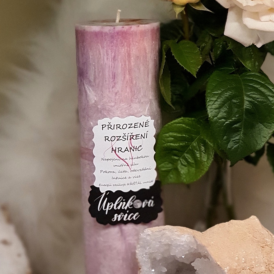 Energetická svíčka s křišťálem z Úplňku PŘIROZENÉ ROZŠÍŘENÍ HRANIC