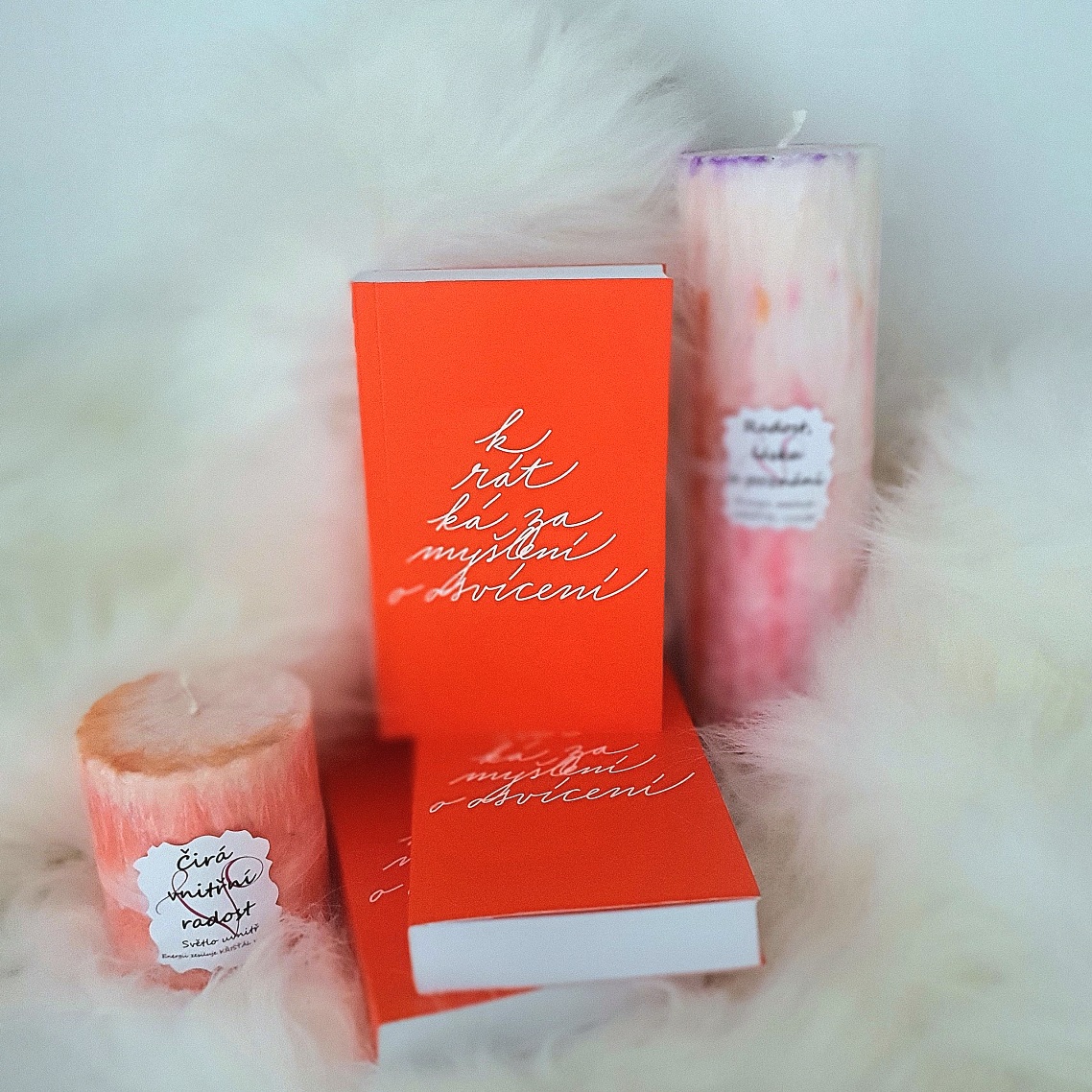 KRÁTKÁ ZAMYŠLENÍ K OSVÍCENÍ - Kniha David R. Hawkins