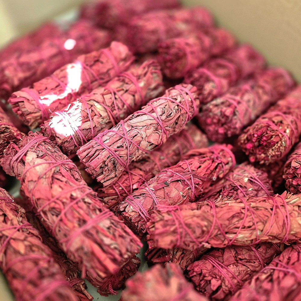 Mocná DRAČÍ KREV - Navibrovaný a energeticky očištěný vykuřovací svazek