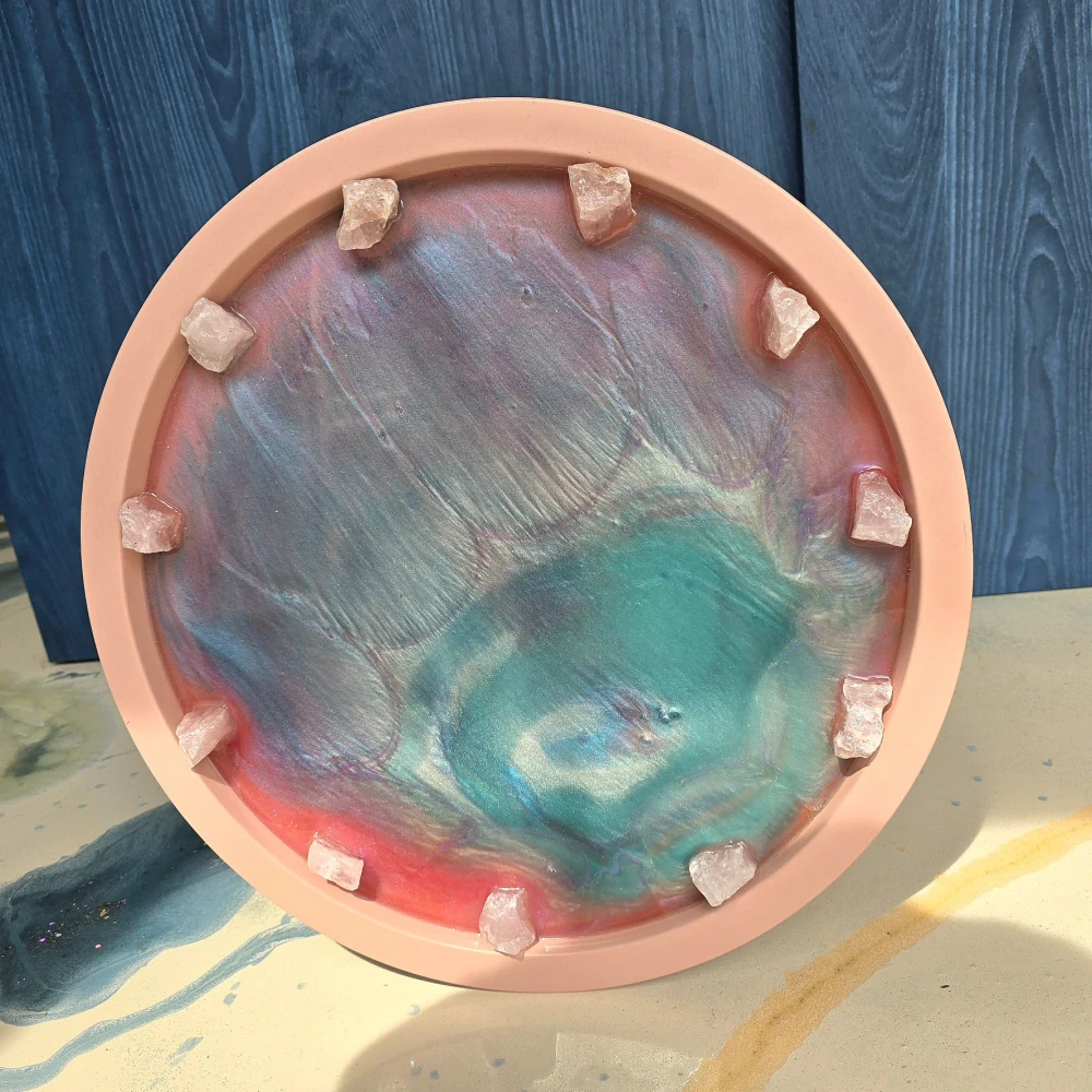 Epoxy art stolek LÁSKYPLNÉ SPOLUTVOŘENÍ VE HMOTĚ