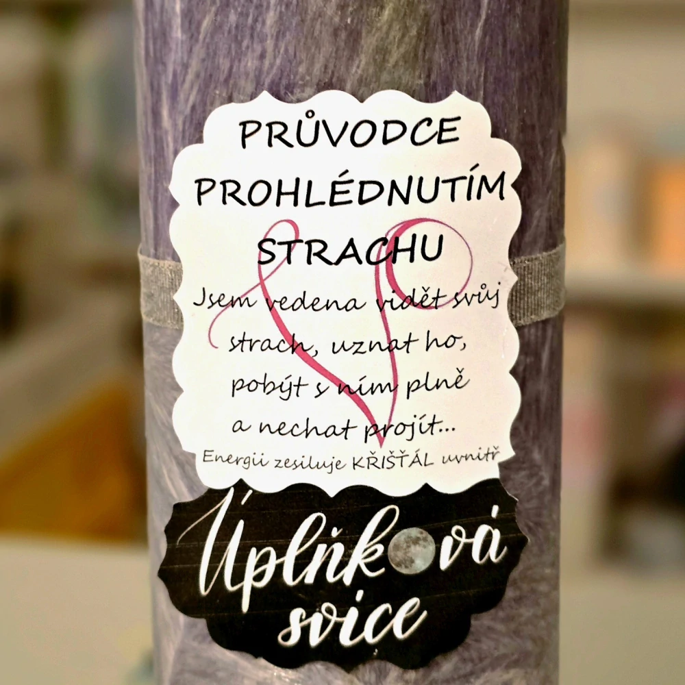 Energetická svíčka s křišťálem z Úplňku - PRŮVODCE PROHLÉDNUTÍM STRACHU