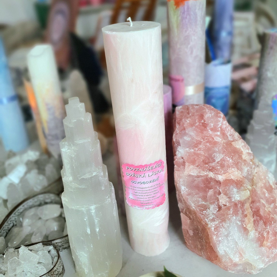 Energetická svíčka s křišťálem MAXI z Úplňku - POVZNÁŠEJÍCÍ ČISTÁ LÁSKA