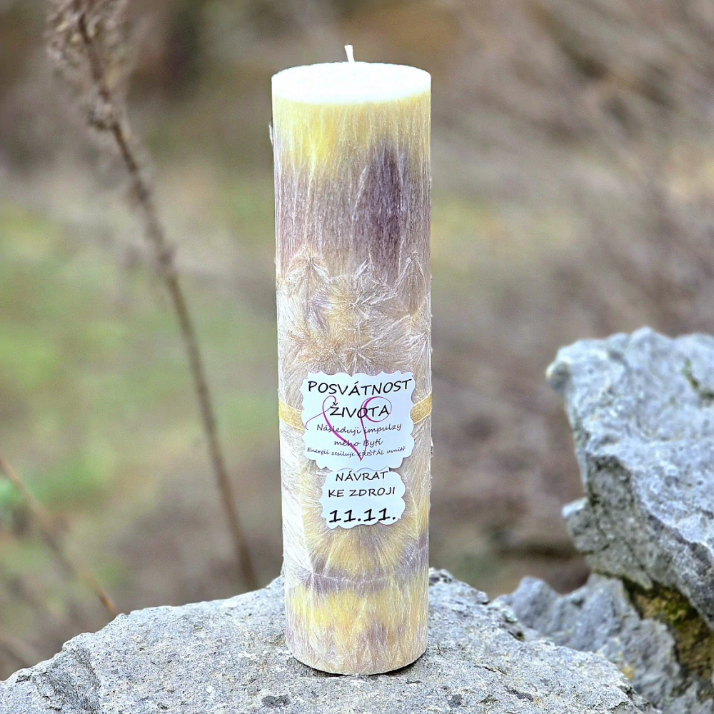 Energetická svíčka s křišťálem z 11.11. POSVÁTNOST ŽIVOTA